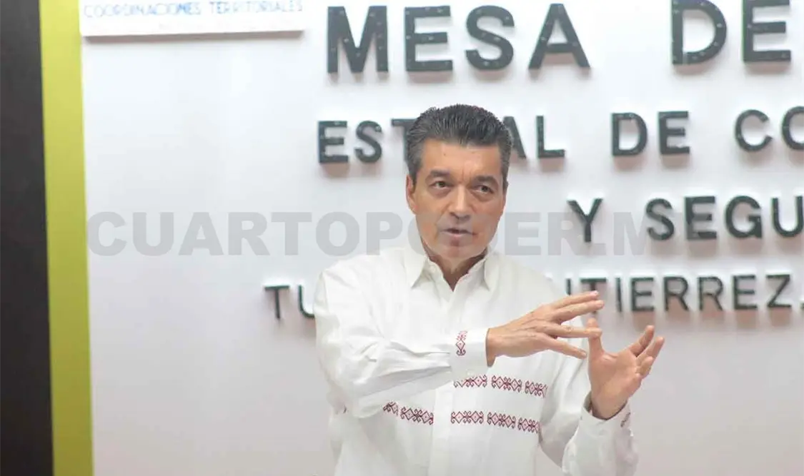 Pide denunciar a quienes lucran con servicios públicos