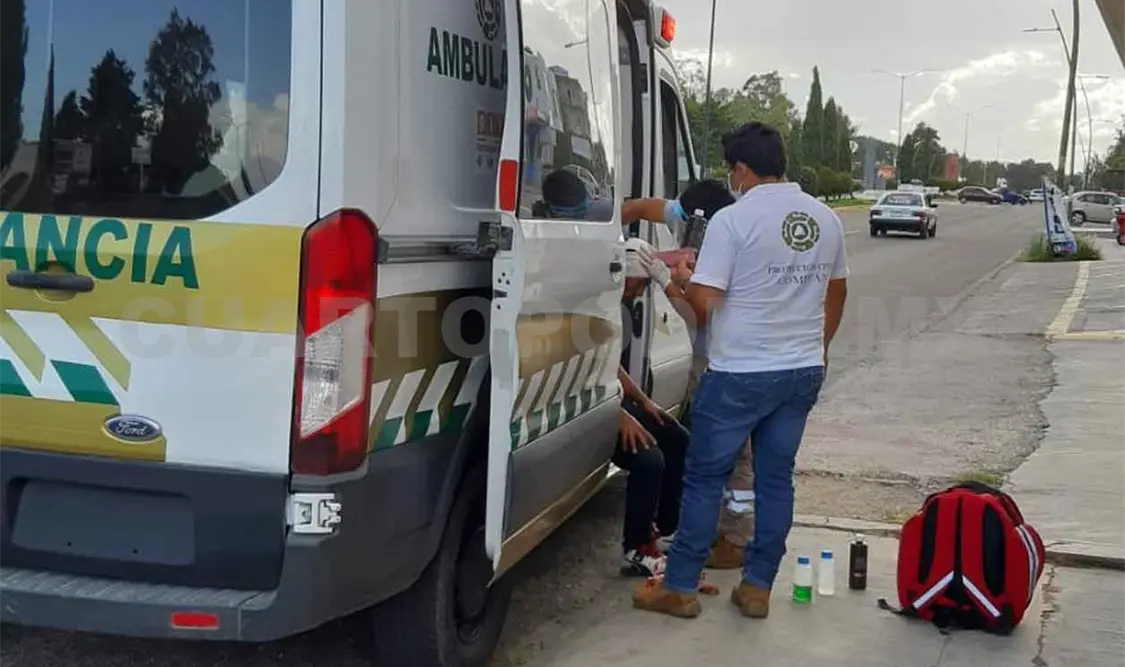 Pareja es atacada a golpes por ebrios