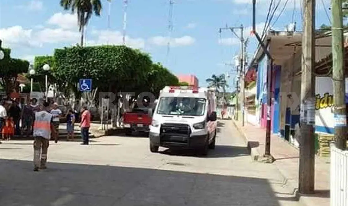 Balean a carnicero en mercado; agresor huyó