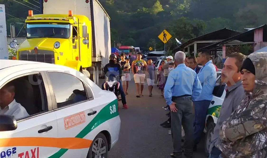 Latente enfrentamiento entre transportistas y habitantes