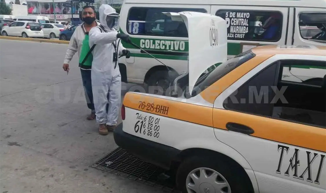 Sanitizan al transporte para frenar contagios