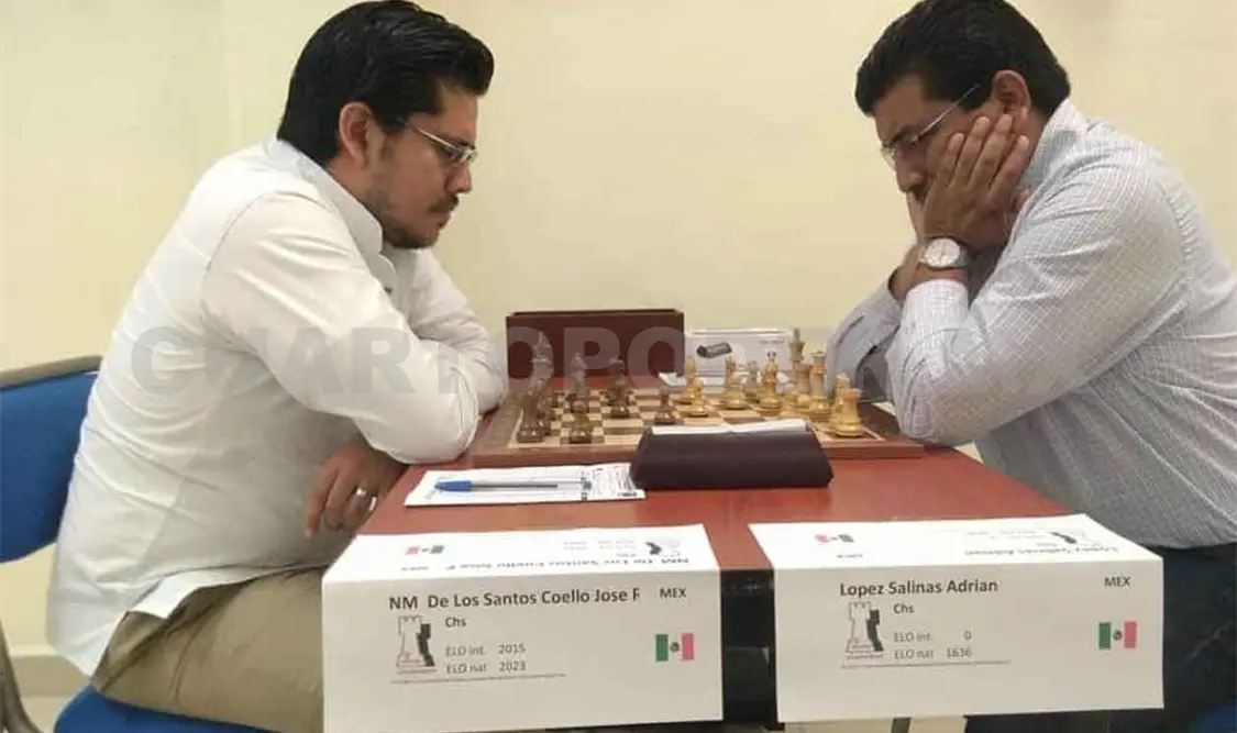 Maestro del tablero por correspondencia