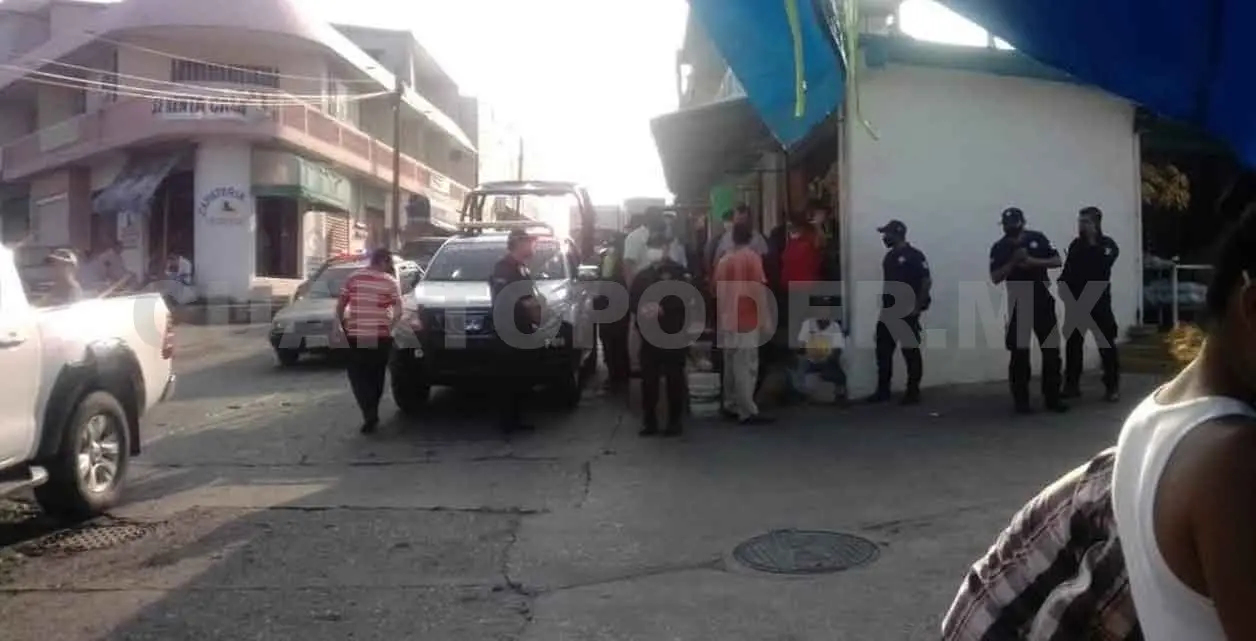 Por segunda vez, realizan operativo contra ambulantes