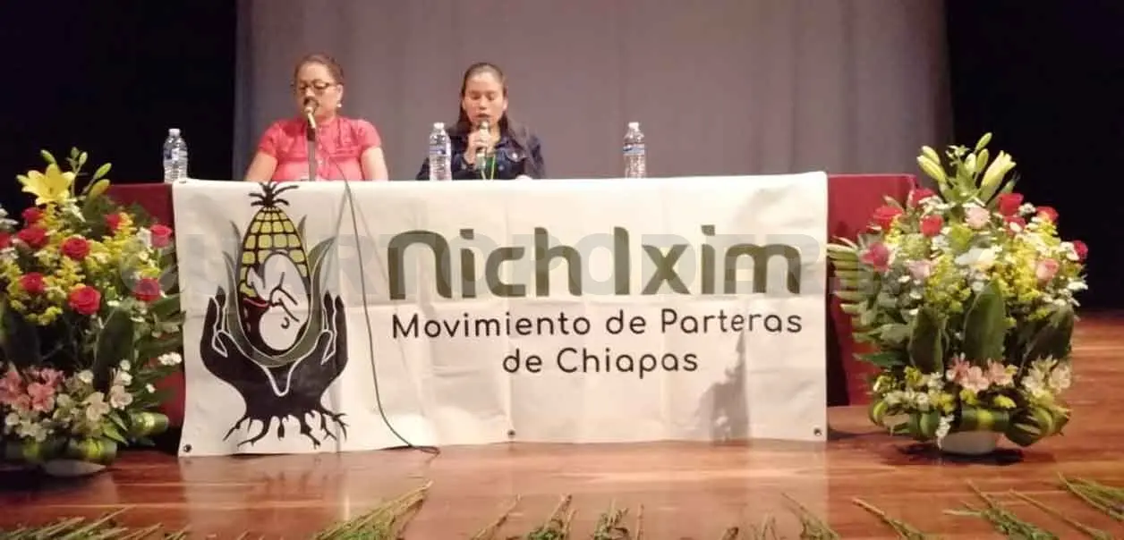 Parteras no reciben equipo de protección ni insumos