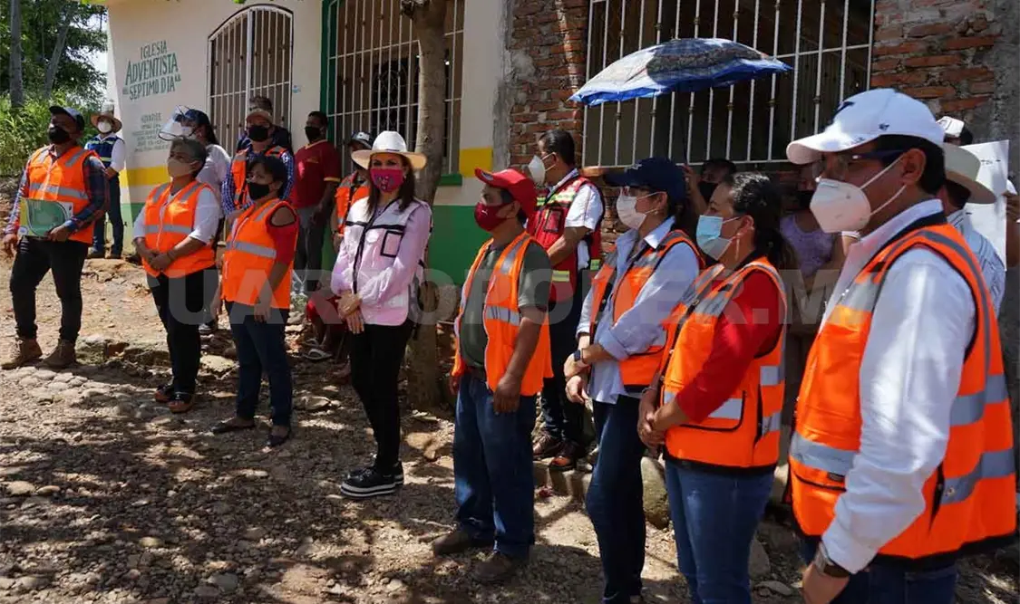 Familias serán beneficiadas con pavimentación