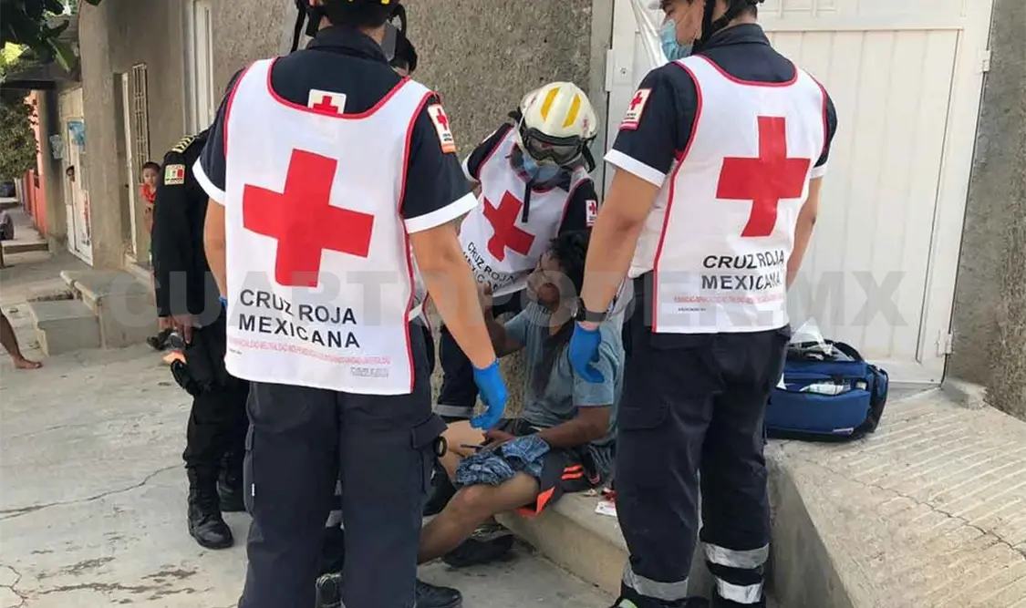 Sujeto es herido en pelea callejera