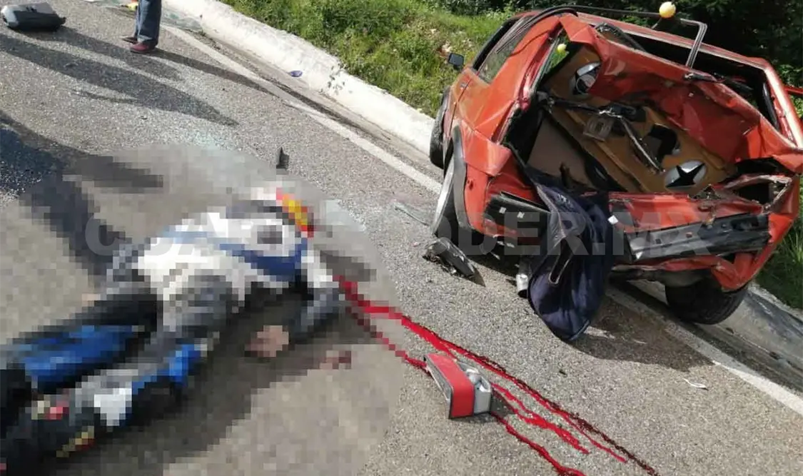 Muere motorista por ir a exceso de velocidad