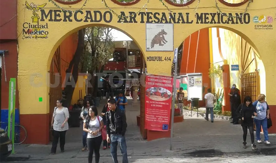 Personal del INAH llegó a la parte donde se hicieron las calas. Cortesía