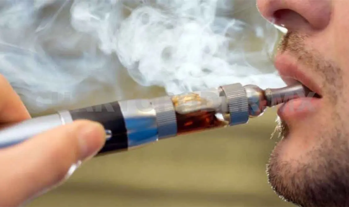 Cigarros electrónicos generan dependencia