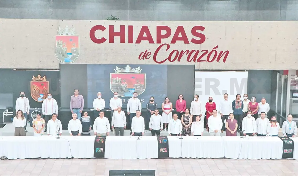 El gobernador se reunió con diputadas y diputados, federales y locales, del partido Morena. CP