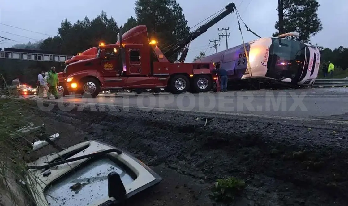Accidente en la México-Toluca deja 15 decesos