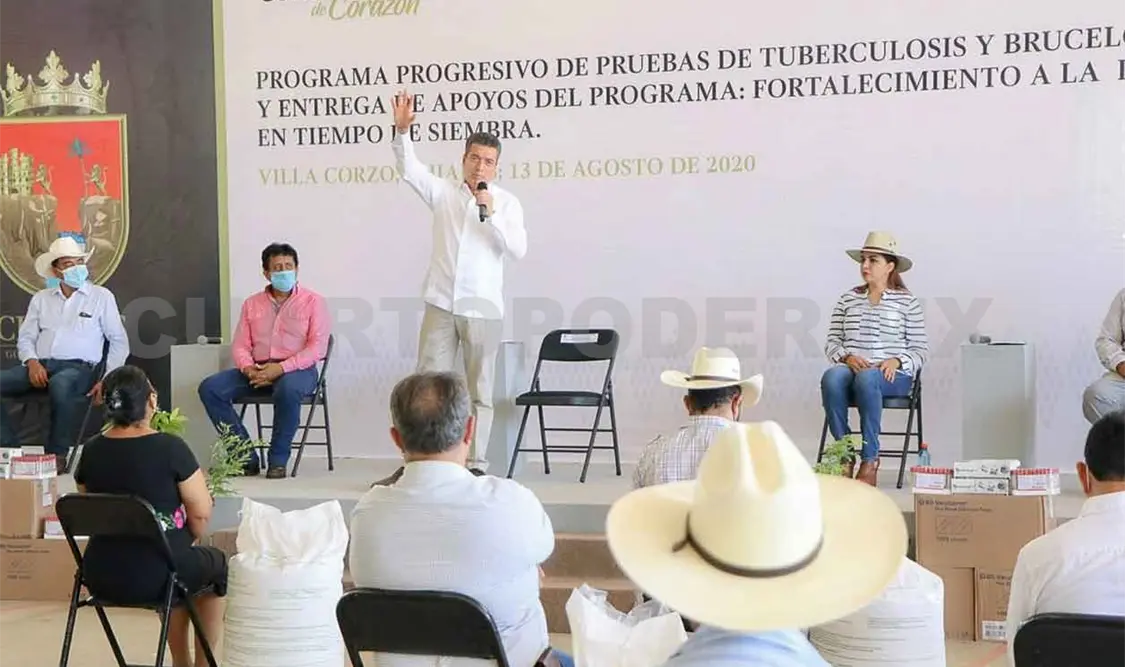 Beneficia Rutilio Escandón a sectores ganadero y agrícola de Chiapas
