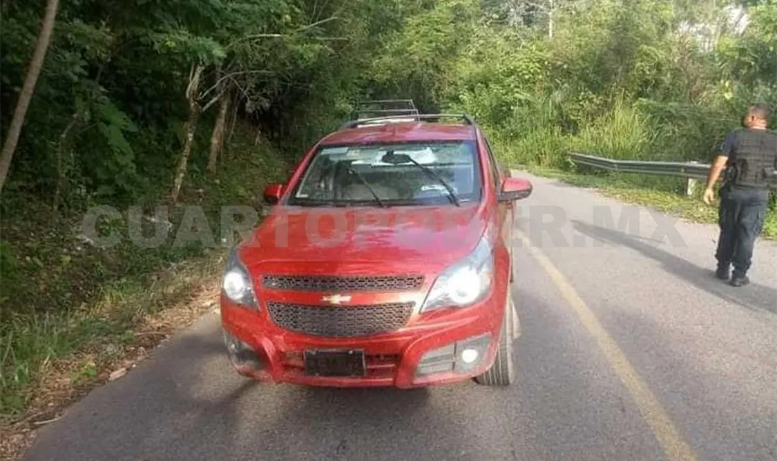Los asaltantes lograron escapar en una camioneta Chevrolet tipo Tornado, la cual fue abandonada. Ramiro López / CP