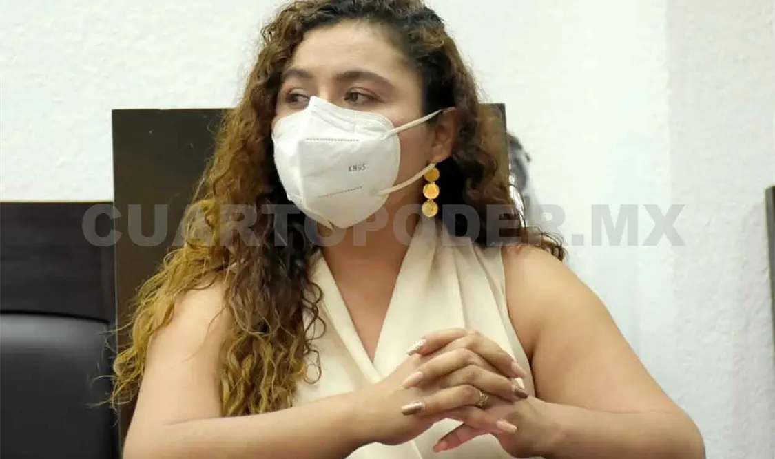 Retienen a trabajadores por imposición de constructora
