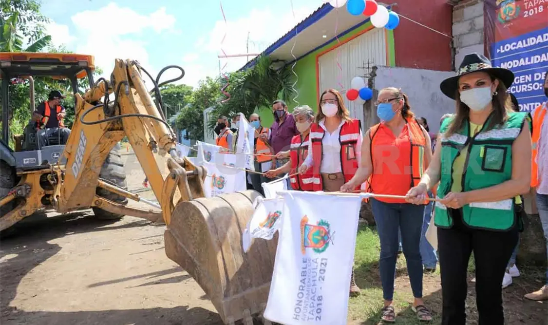Inicia pavimentación en la colonia El Vergel