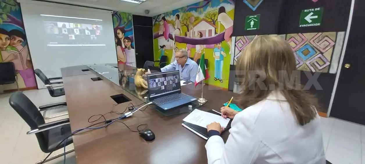 Intensifican trabajos para iniciar Aprende en Casa II