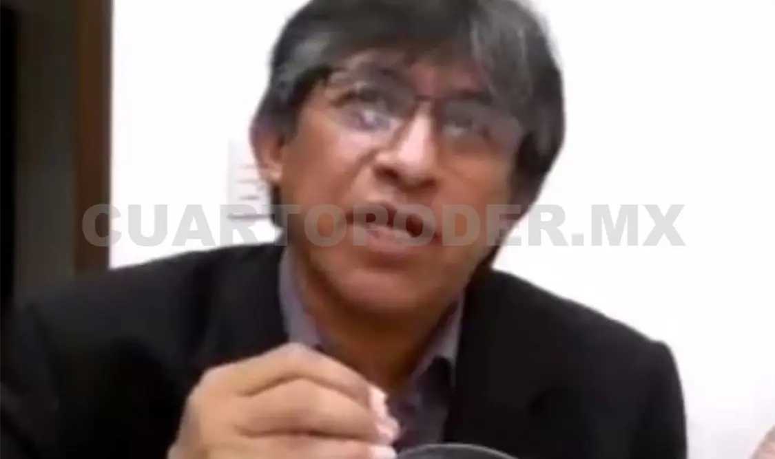 Pedro Guadiana habló sobre su libro. Cortesía