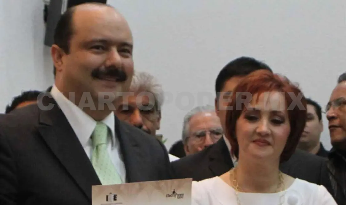 Orden de captura contra esposa de César Duarte
