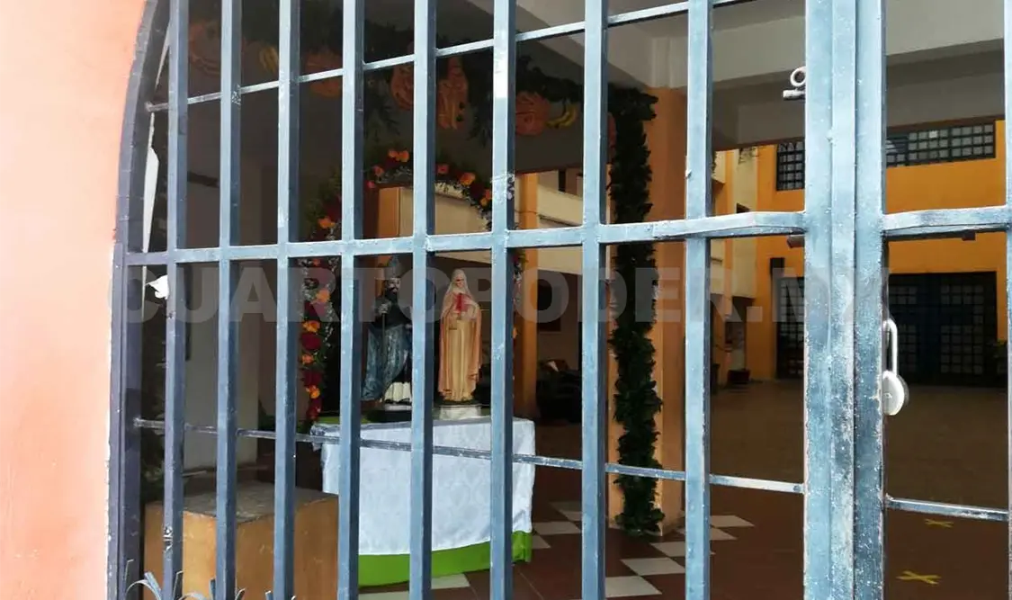 Desangelada celebración a San Agustín en Tuxtla