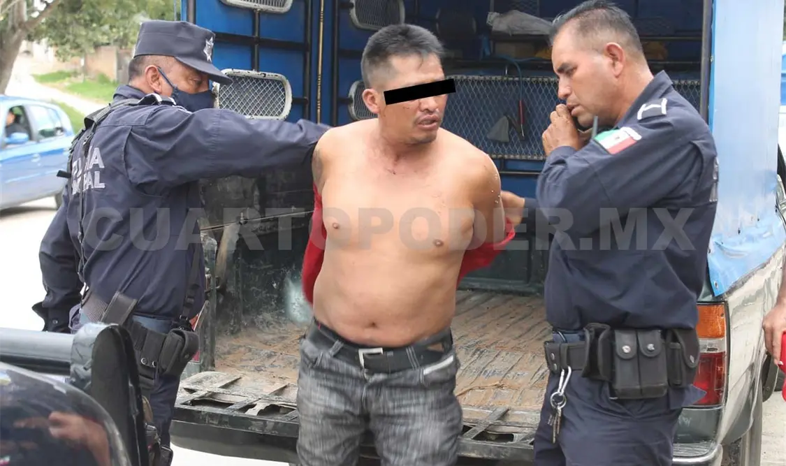 Retienen y golpean a ladrón