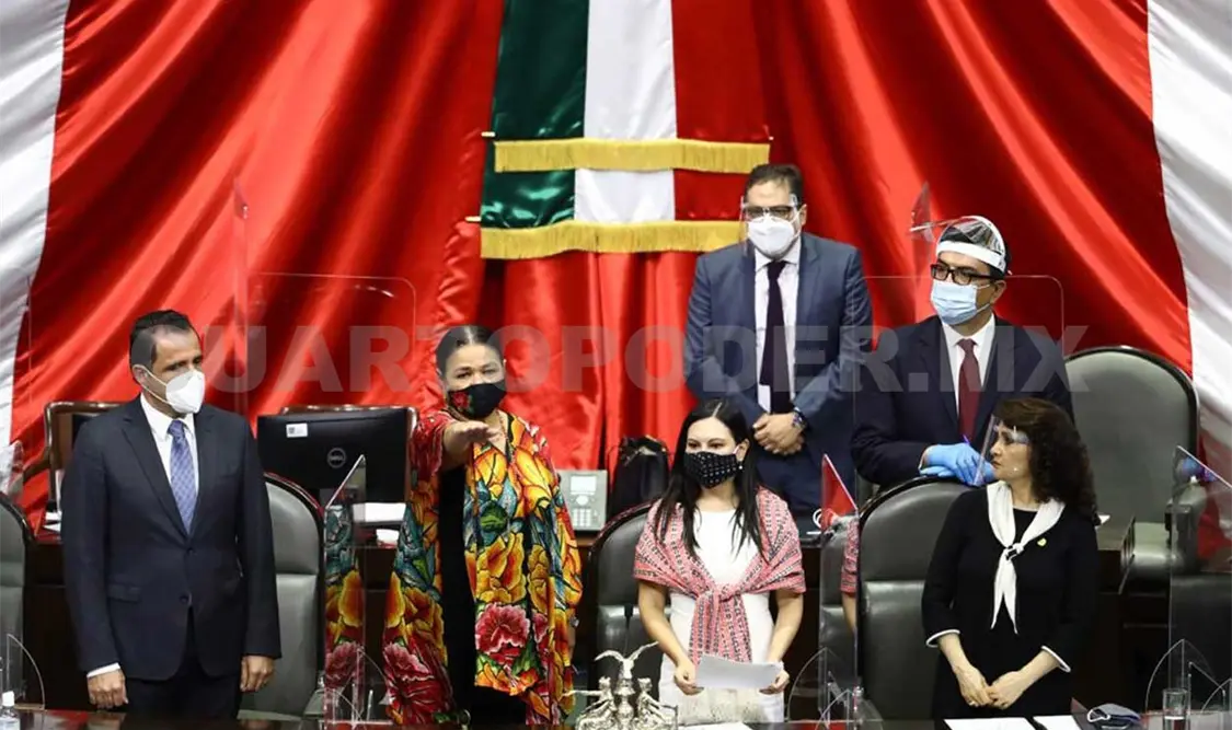 La priista Dulce María Sauri alcanzó 313 votos a favor, 123 en contra y 21 abstenciones. El Universal
