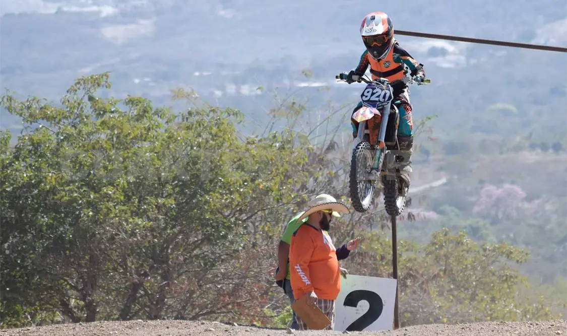 Una semana antes se realizará la competencia motorizada en la pista La Bondad de Tuxtla Gutiérrez. Guillermo Ramos/CP