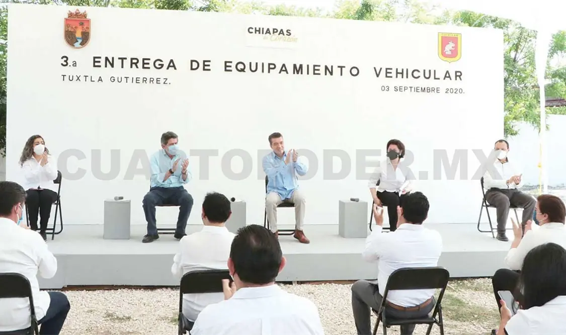 El mandatario afirmó que tanto en este municipio como en toda la entidad se empieza a reactivar la economía. CP