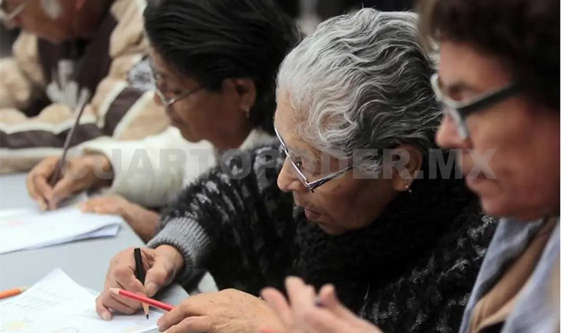 Realizar un testamento representa un acto de responsabilidad, coincidieron notarios en el estado. CP