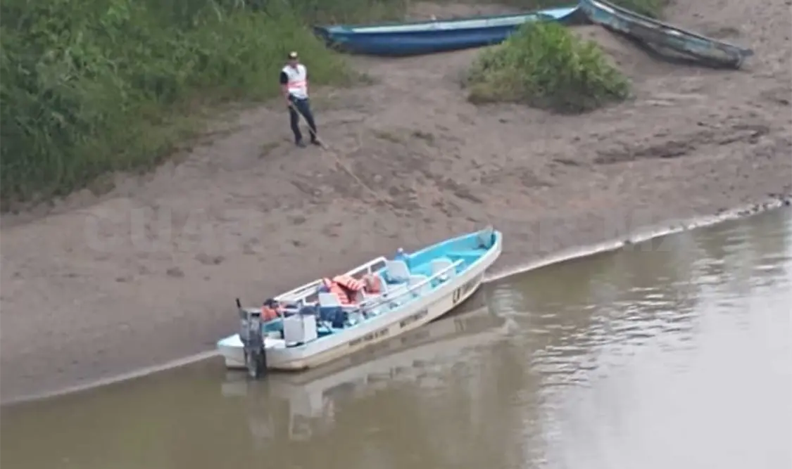 El cuerpo del estudiante fue rescatado tres días después de haber sido tragado por el río Grijalva. Ulises López / CP
