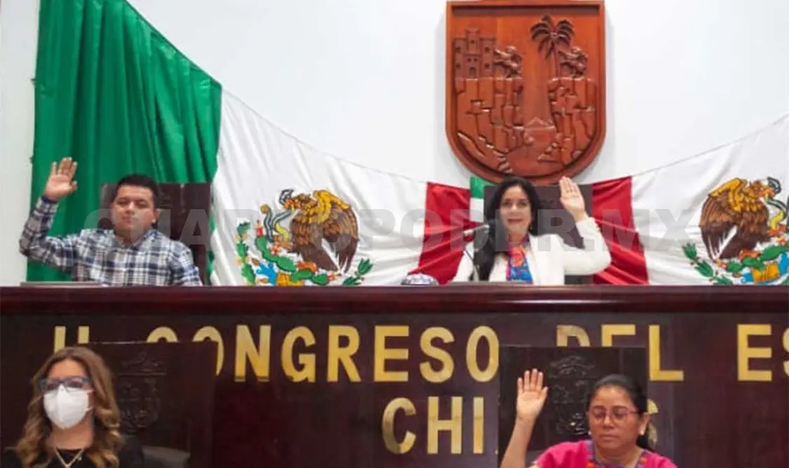 Durante la sesión, se dio trámite a la iniciativa de decreto por el que se adicionan diversas disposiciones a la Ley Orgánica del Congreso. CP