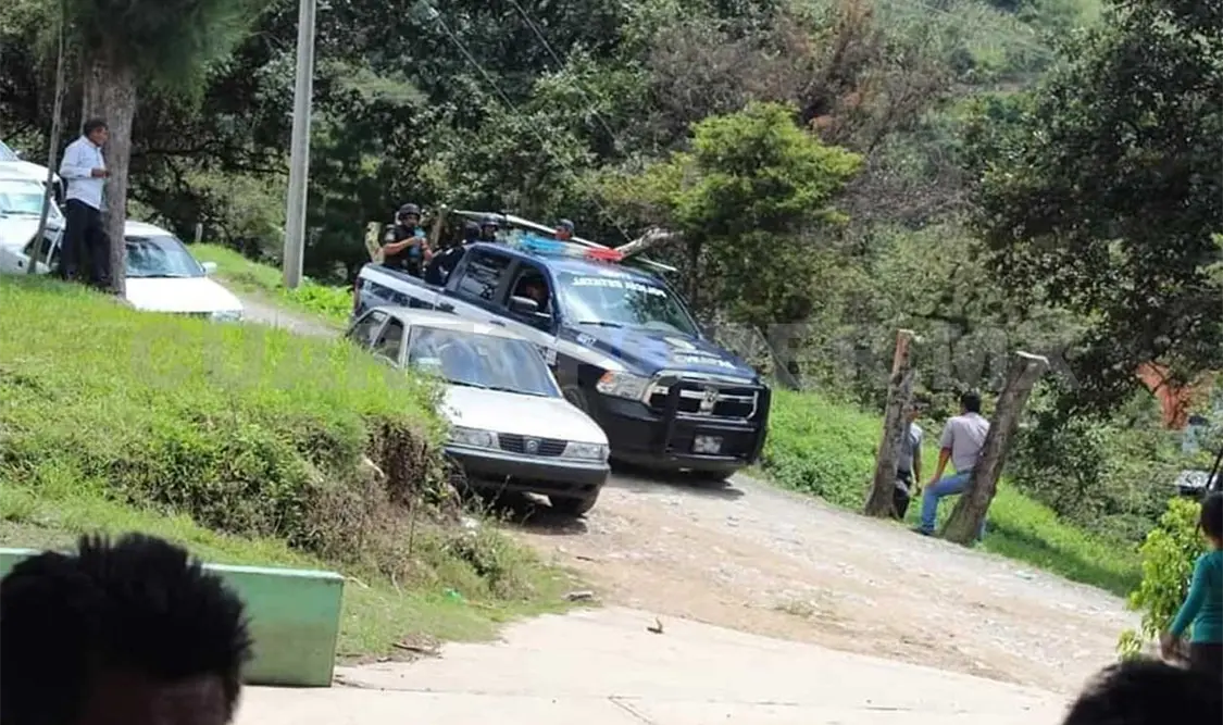 El macabro hallazgo provocó la movilización de las diferentes corporaciones policíacas. CP