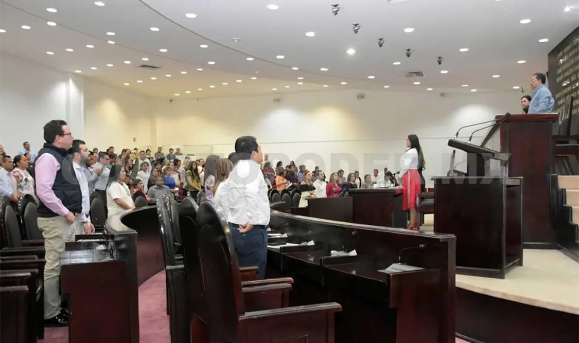 la población está más informada y sabe a quienes puede elegir y a quienes no, indicó el líder de la bancada en el congreso Mercelo Toledo. Guillermo Ramos / CP