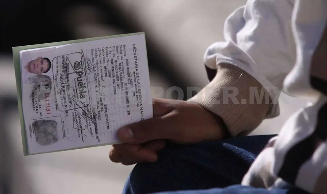 Extienden fecha de entrega de cartillas