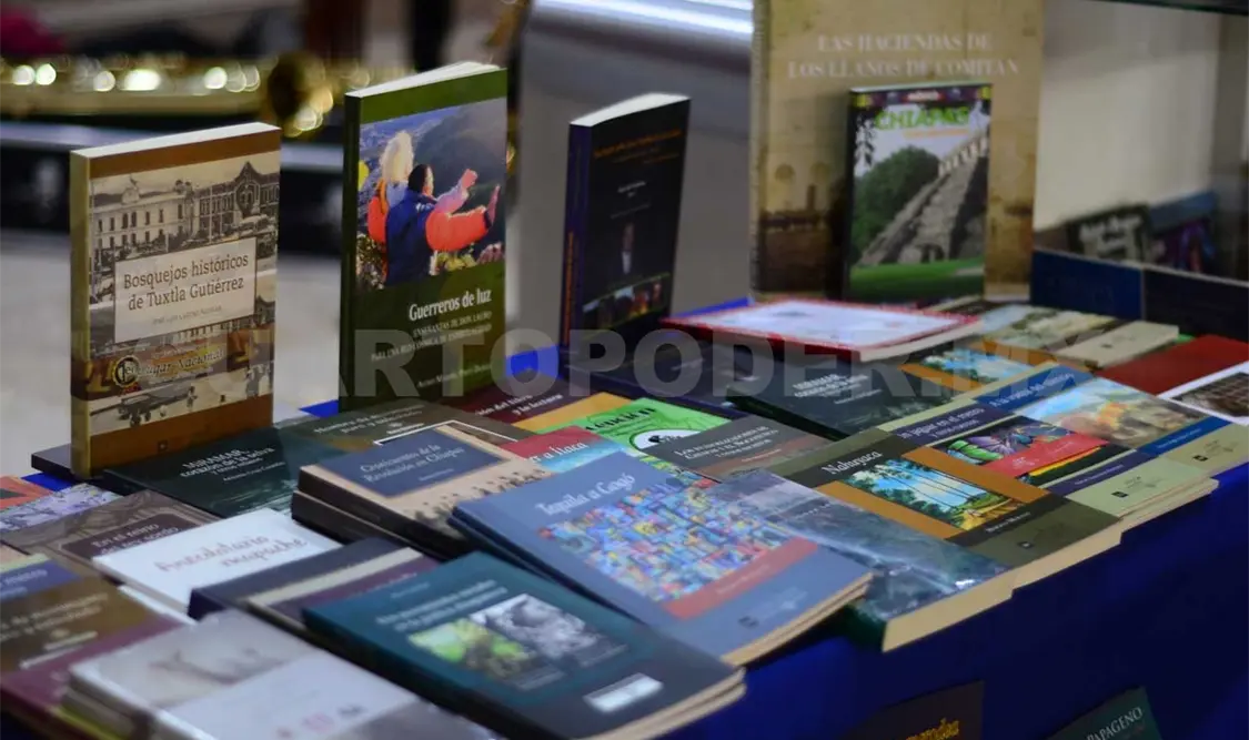 Libros editados por el Coneculta, Chiapas. Cortesía