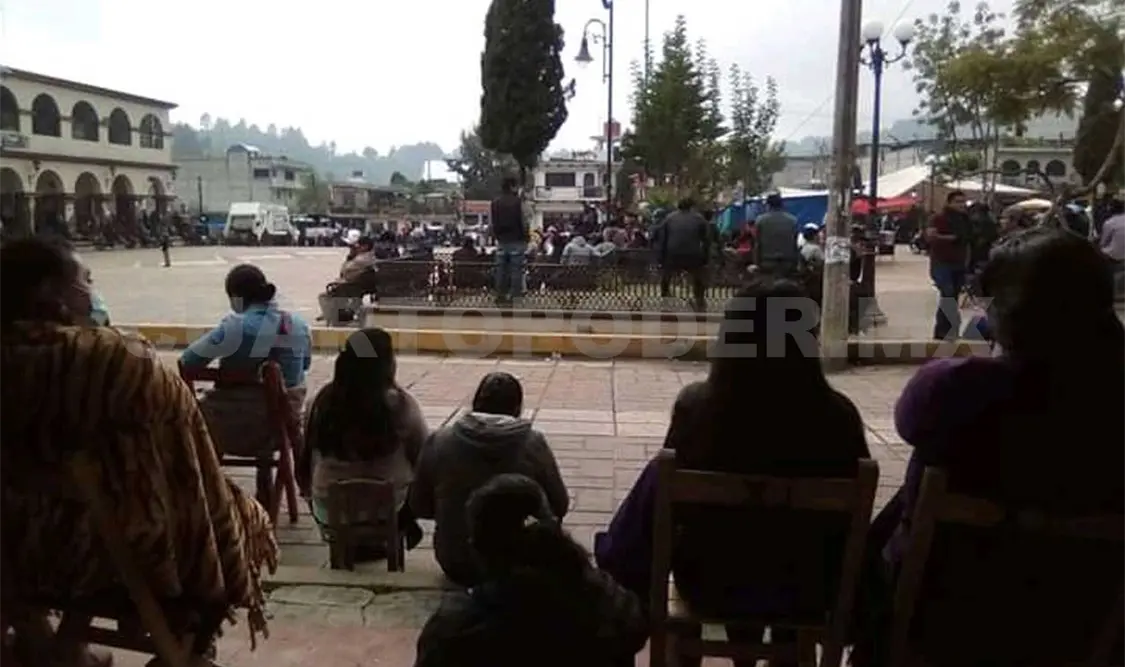 Se formó una comisión negociadora para pedir a las cuatro comunidades liberar el paso del drenaje, el cual ha sido el factor del conflicto. Moisés Lorenzo / CP