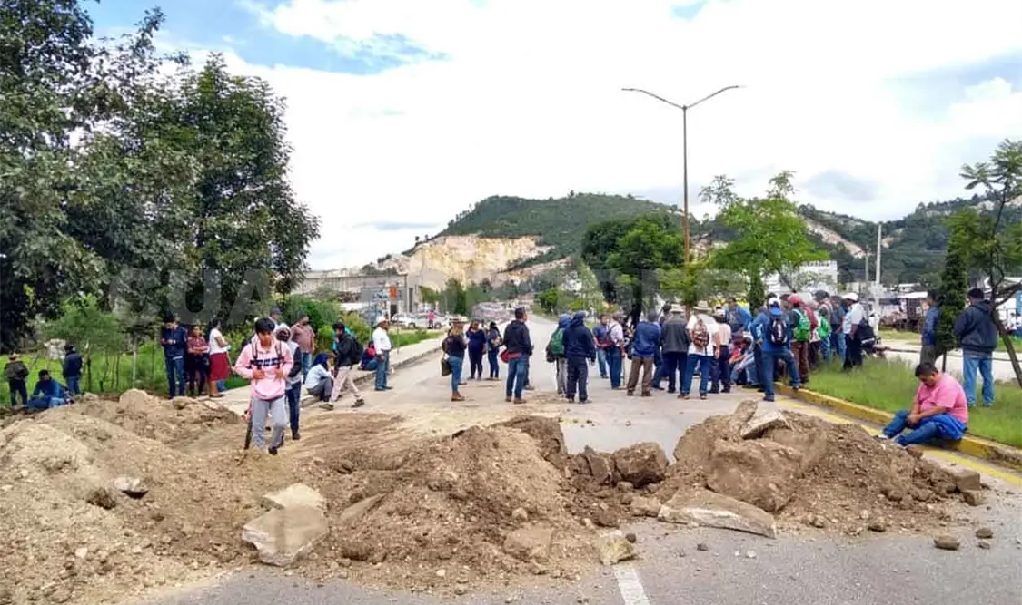Protestan por daños contra humedales