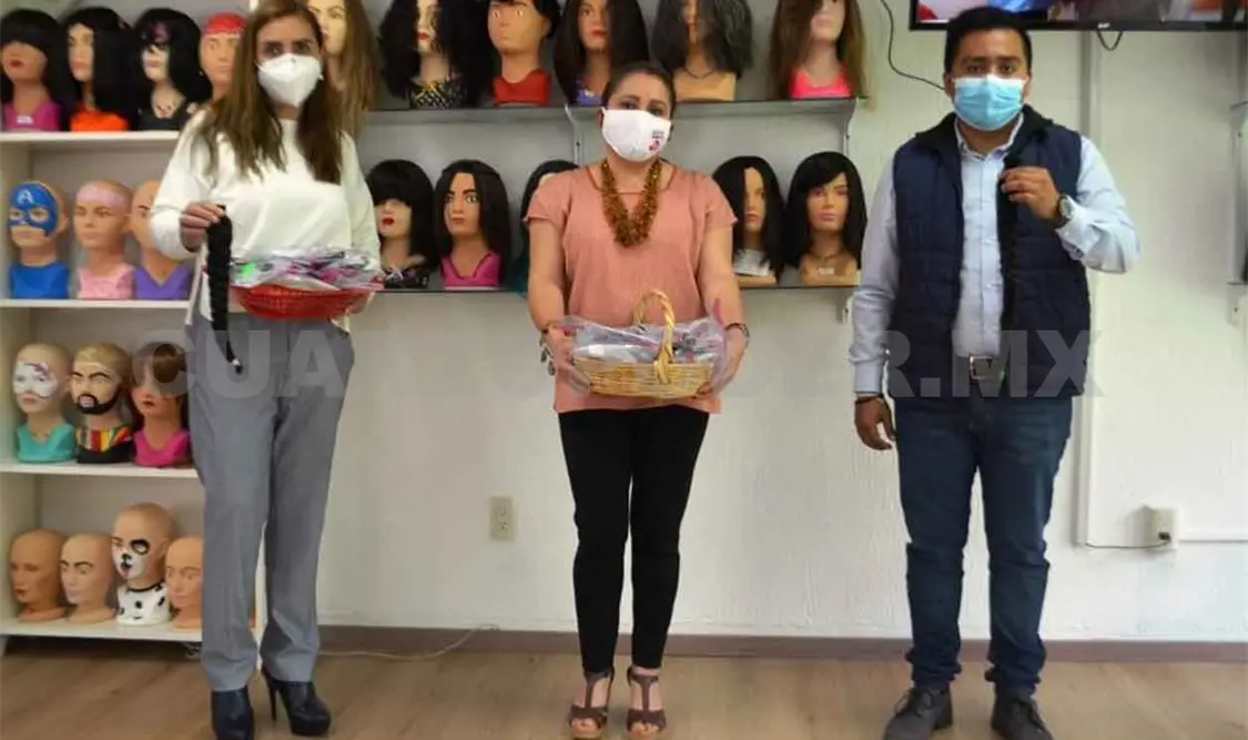 Dona DIF tapitas para realizar pelucas oncológicas