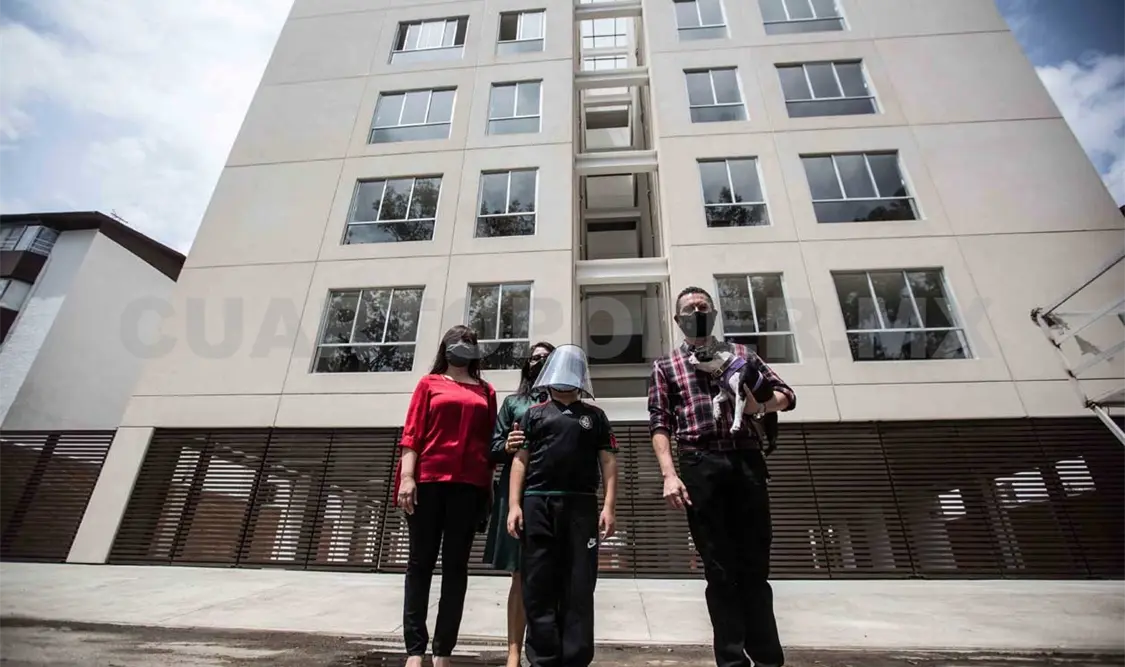 Se han entregado 110 edificios reconstruidos y se espera que otros 29 se entreguen para fin de año. El Universal