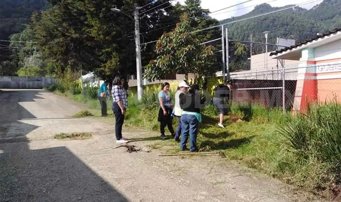 Habitantes de la Maya realizan campaña de limpieza