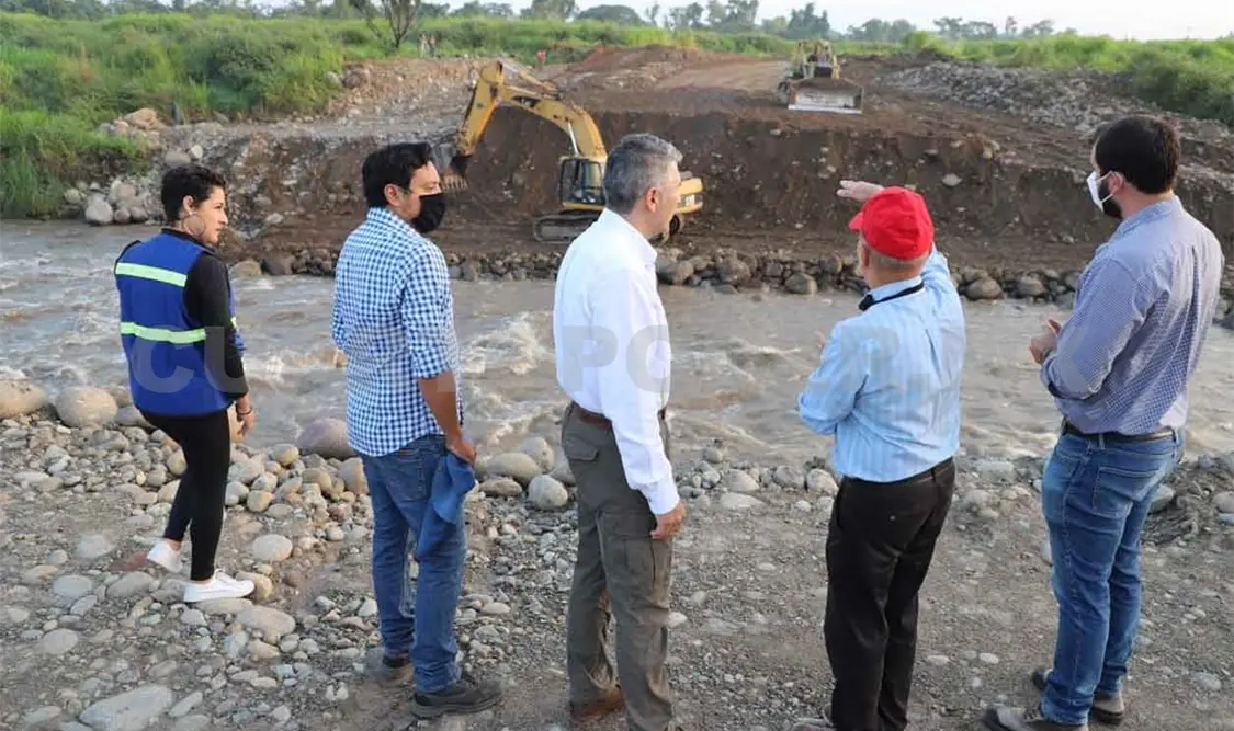 Supervisan rehabilitación de puente en Tapachula