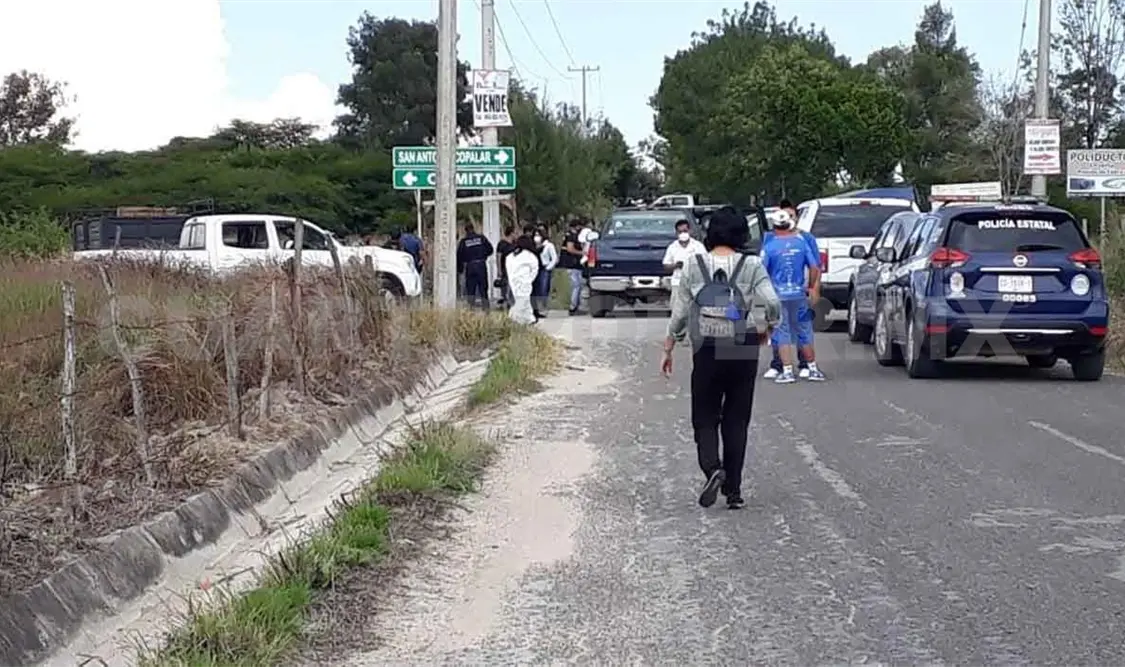 Encuentran a jovencita sin vida en lote baldío