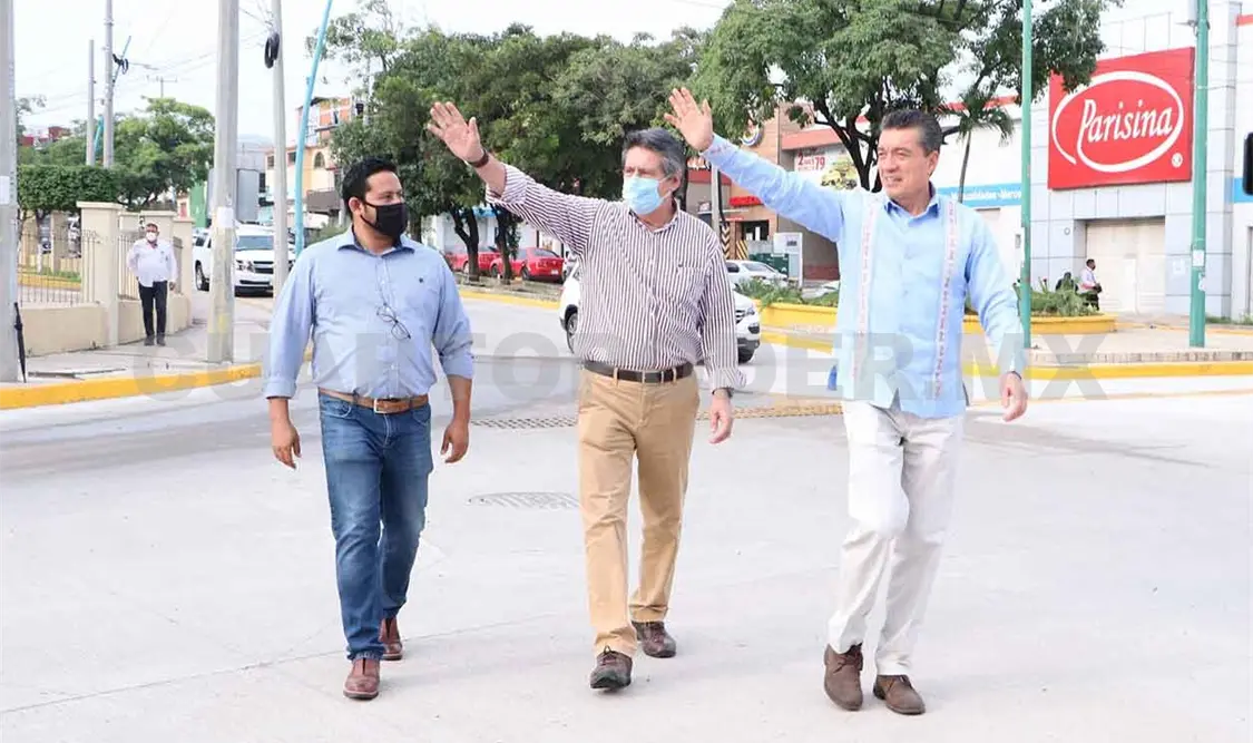 Con vialidades mejoradas, Rutilio responde a demanda añeja