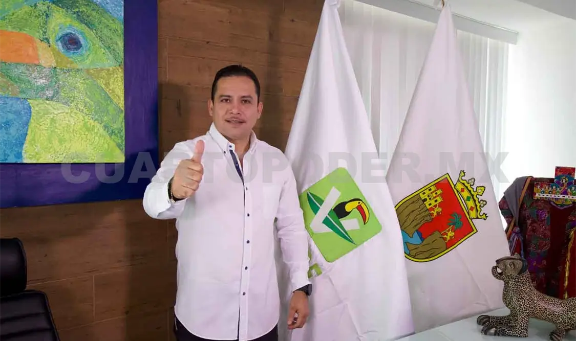 Rinde Roberto Rubio 2do informe legislativo