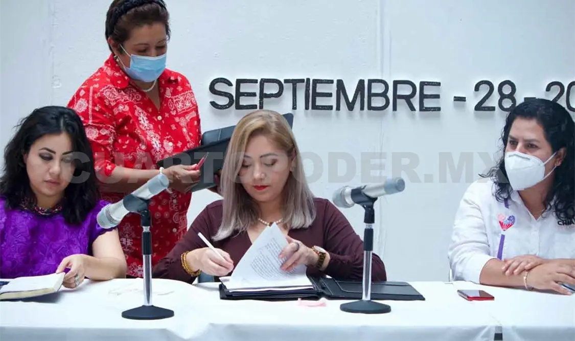 Presentan informe de actividades por feminicidios