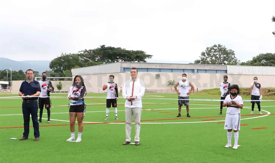 Inaugura Rutilio rehabilitación de Unidad Deportiva