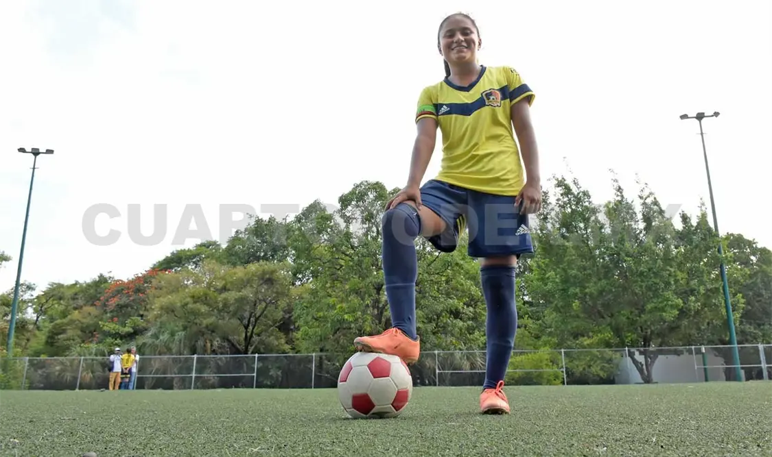 Niurka de la Cruz, crack de la delantera