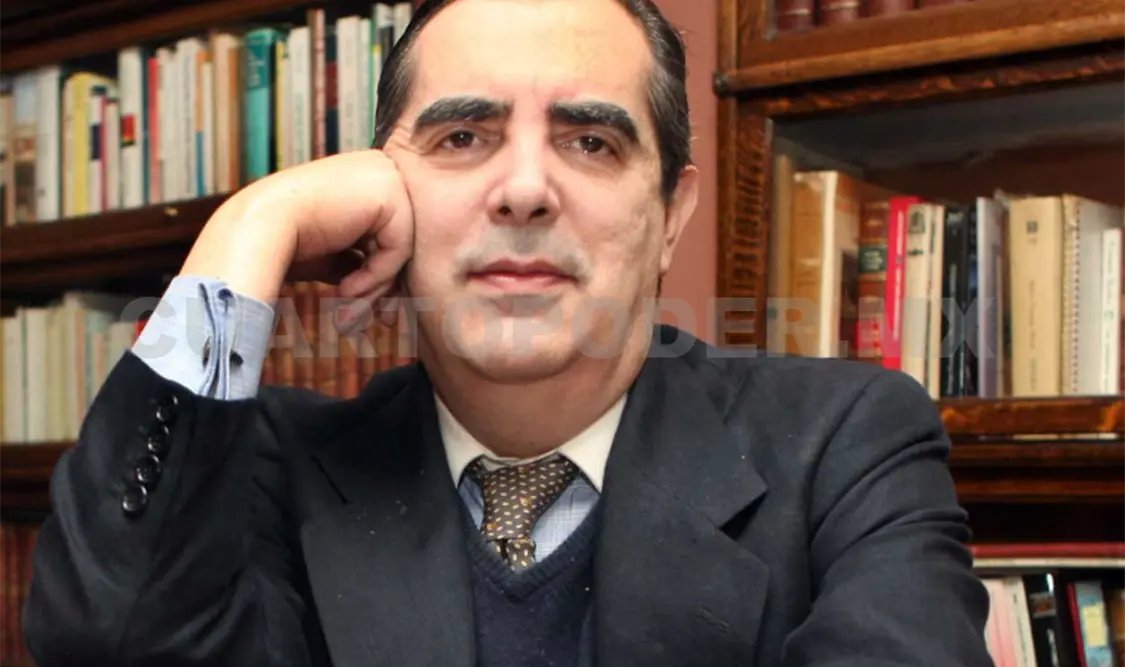 El historiador y coleccionista Guillermo Tovar de Teresa murió el 10 de noviembre de 2013. Cortesía