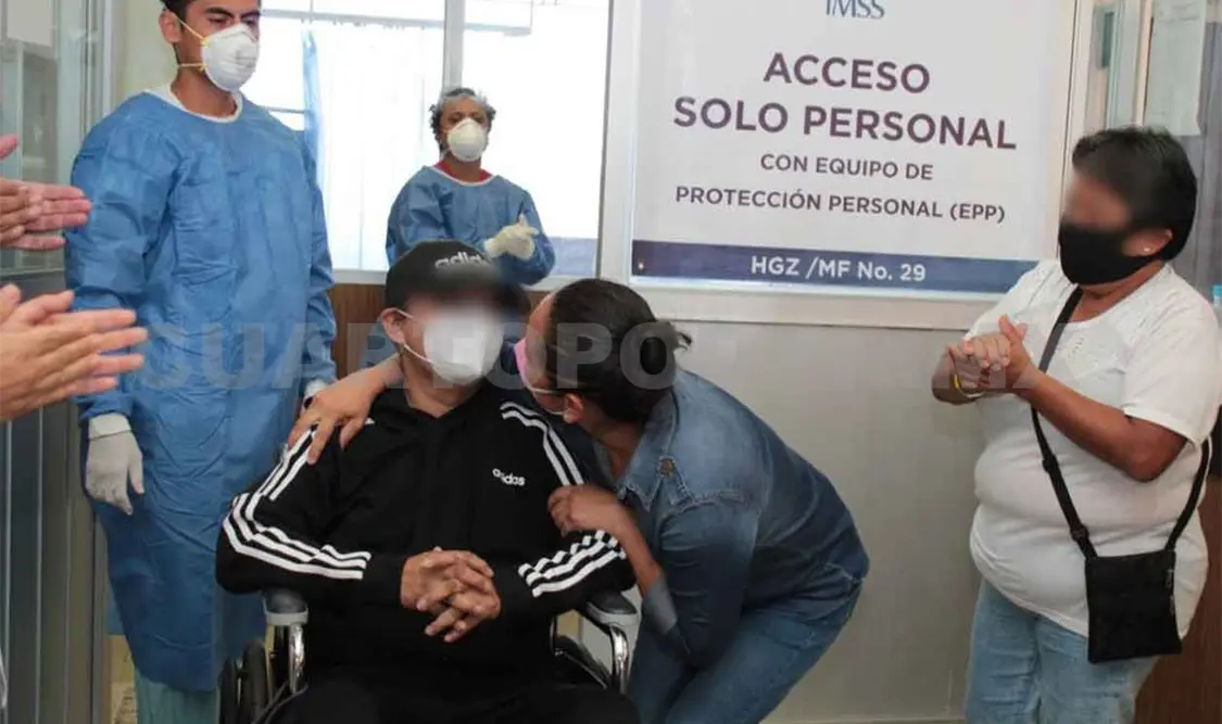 Paciente estuvo hospitalizado un mes