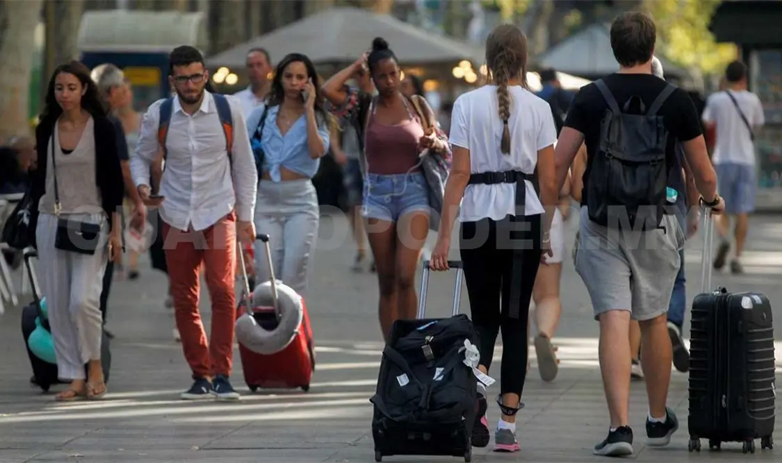 Aumentan ingresos por turismo internacional