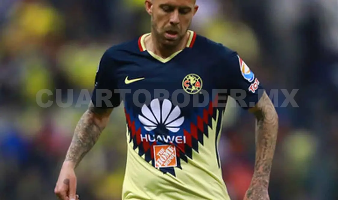 Ménez dice que en México se la pasó dormido